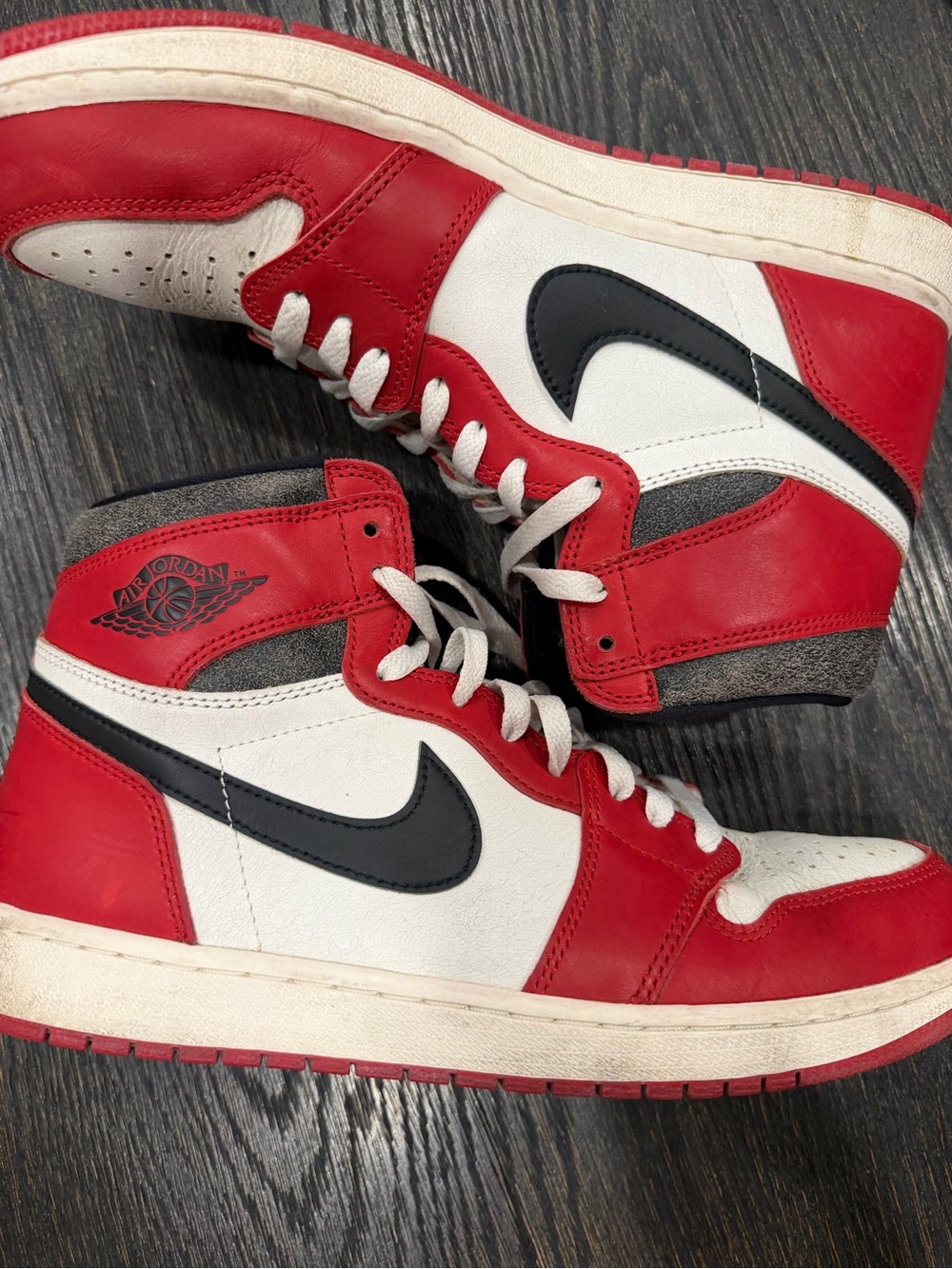 Nike Air Jordan 1 Retro High OG Chicago Lost Found men’s size 12 USED